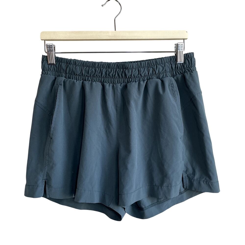 Z by Zella forest green running athletic shorts 3.5 inch inseam women's L flaw